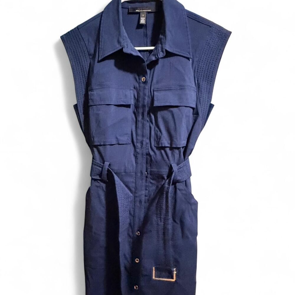 White House Black Market Women's Navy and Blue Dress